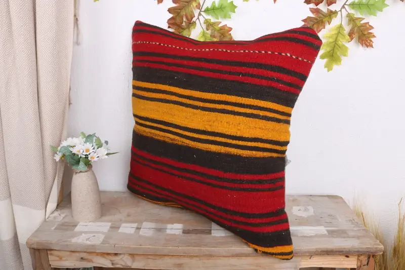 Pillow Cover, Vintage Pillow, Couch Cushion Case, Throw Kilim Pillow, Boho Pillow Sham Cover, Anatolian Cushion Cover, 20x20 Red Cushion Cover - 4