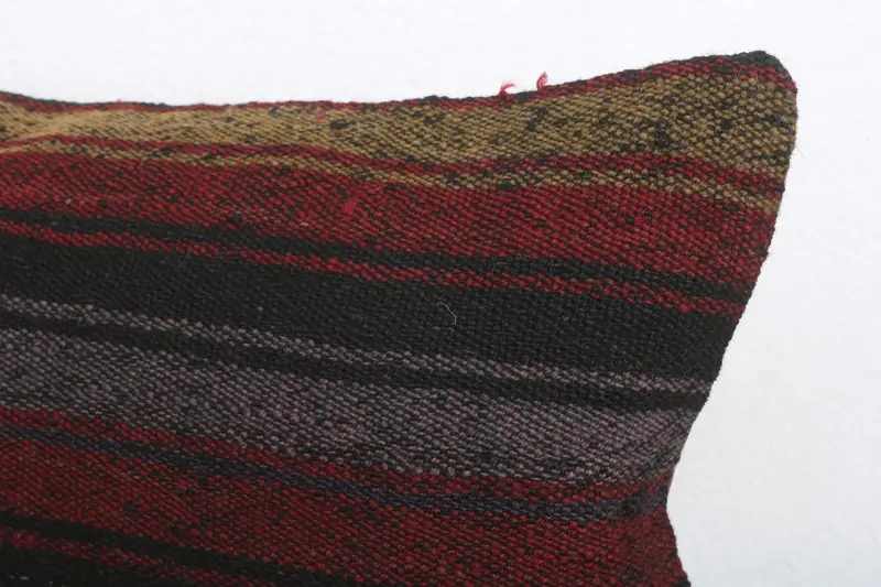 Vintage Kilim Throw Pillow, Accent Pillow, 12x20 Red Pillow Cover, Kilim Pillow, Interior Designer Pillow, Pillow, Cozy Throw Pillow Case - 5