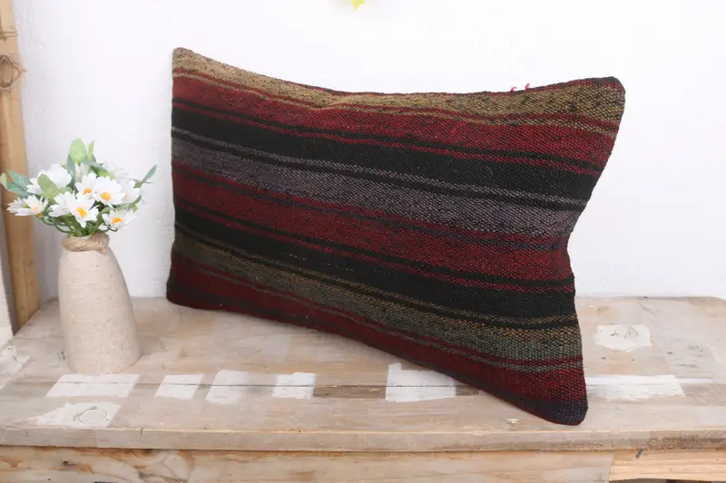 Vintage Kilim Throw Pillow, Accent Pillow, 12x20 Red Pillow Cover, Kilim Pillow, Interior Designer Pillow, Pillow, Cozy Throw Pillow Case - 4