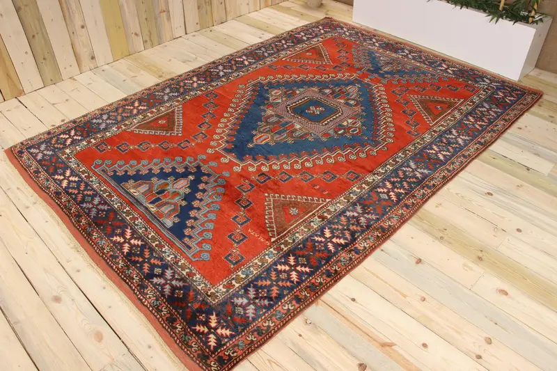 Vintage Large Rug, 6.6x9.7 ft Turkish Rug, Red Animal Print Wool Rug - 1