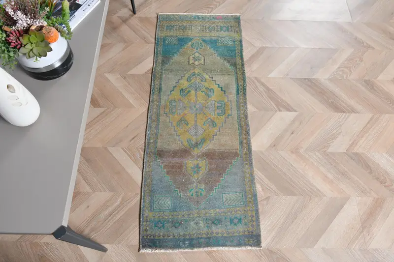 Grüner Patchwork-Teppich, 1,4 x 3,8 Fuß, elegantes Dekor