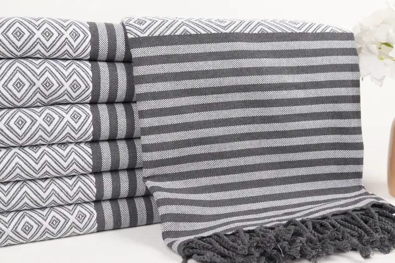 Sand-Resistant Peshtemal, Valentines Gift, Embroidered Towel, Custom Bath Towel, Luxury towel, Turkish beach towel with fringe, Turkish towel - 2