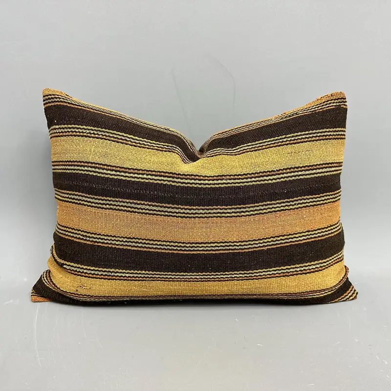 Almohada Kilim tejida a mano de 20x28 pulgadas, almohada de lanzamiento a rayas vintage