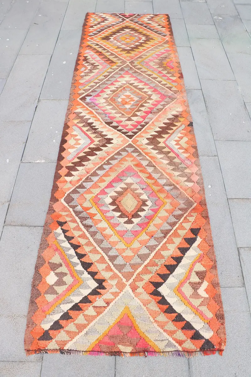 Orange, Brown Floral Rug, 2,9x9,9 ft Chic Decor