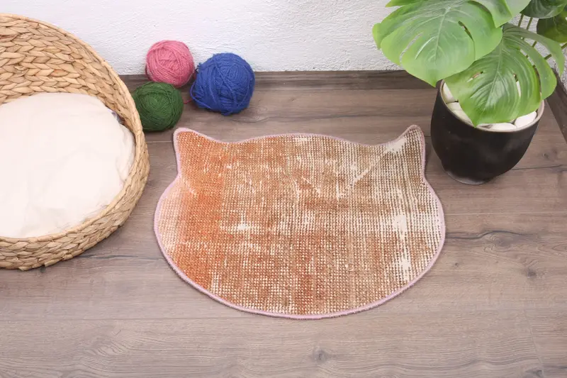 Mittelgroße Haustiermatte aus Baumwolle in Orange und Beige mit Schaumstofffüllung, Haustierunterlage