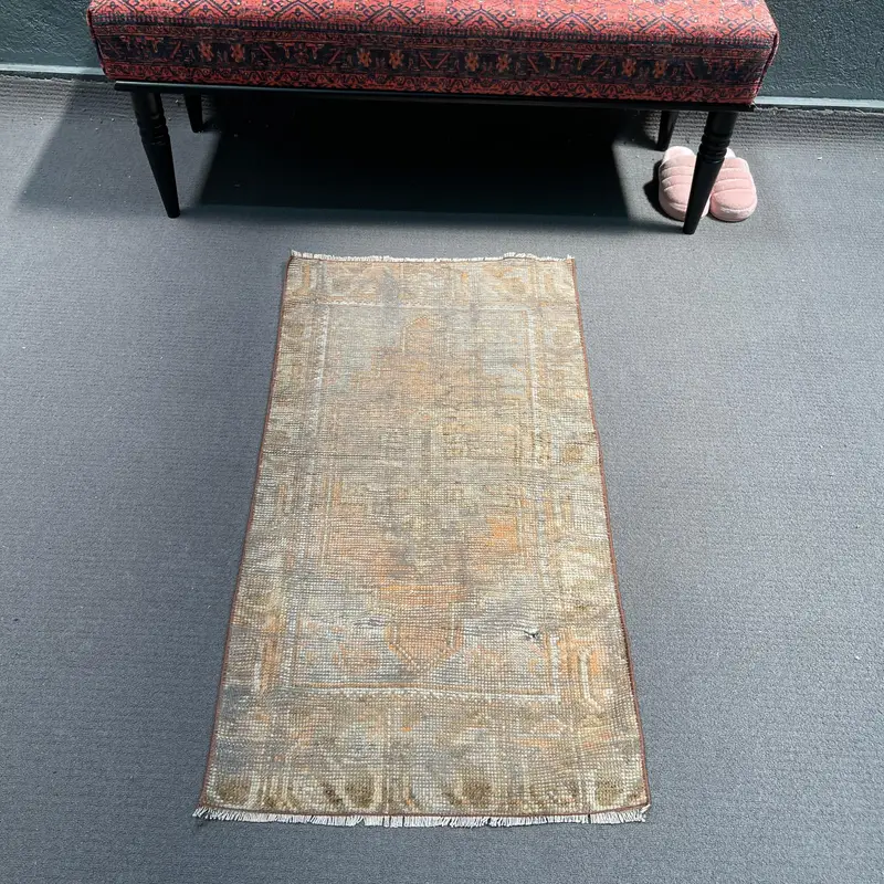 Vintage Turkish Rug 1.9x3.6 ft, Oushak Brown Floral Wool Rug - 1