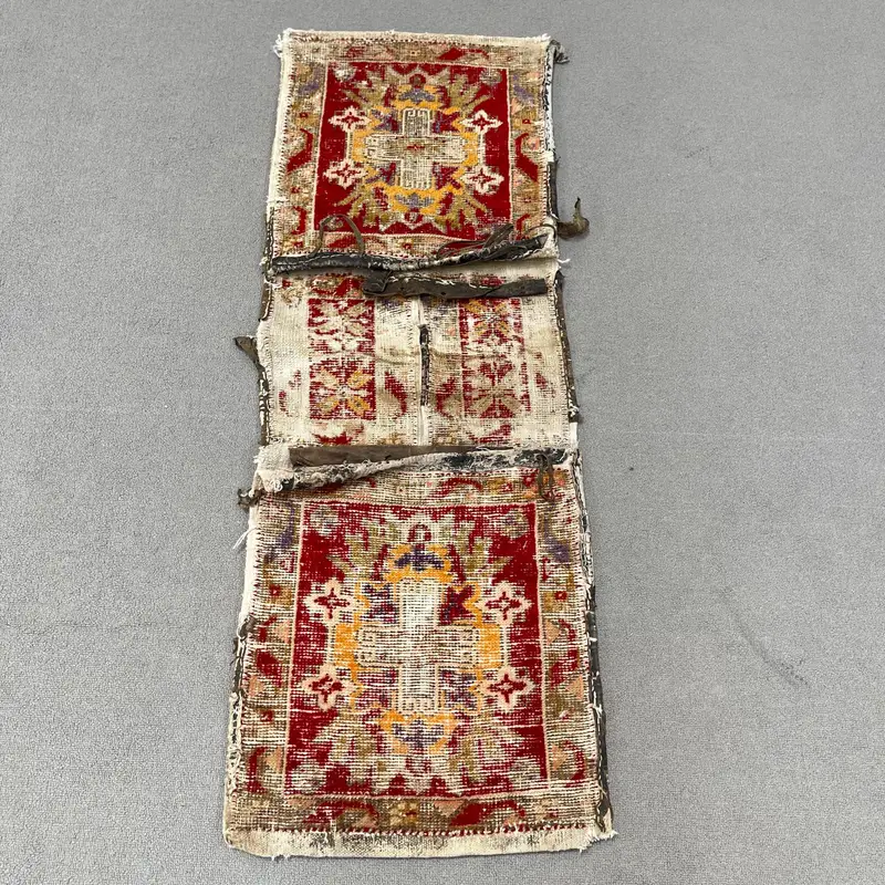 Red Persian Rug, 1,4x4,2 ft Elegant Red & Beige Design