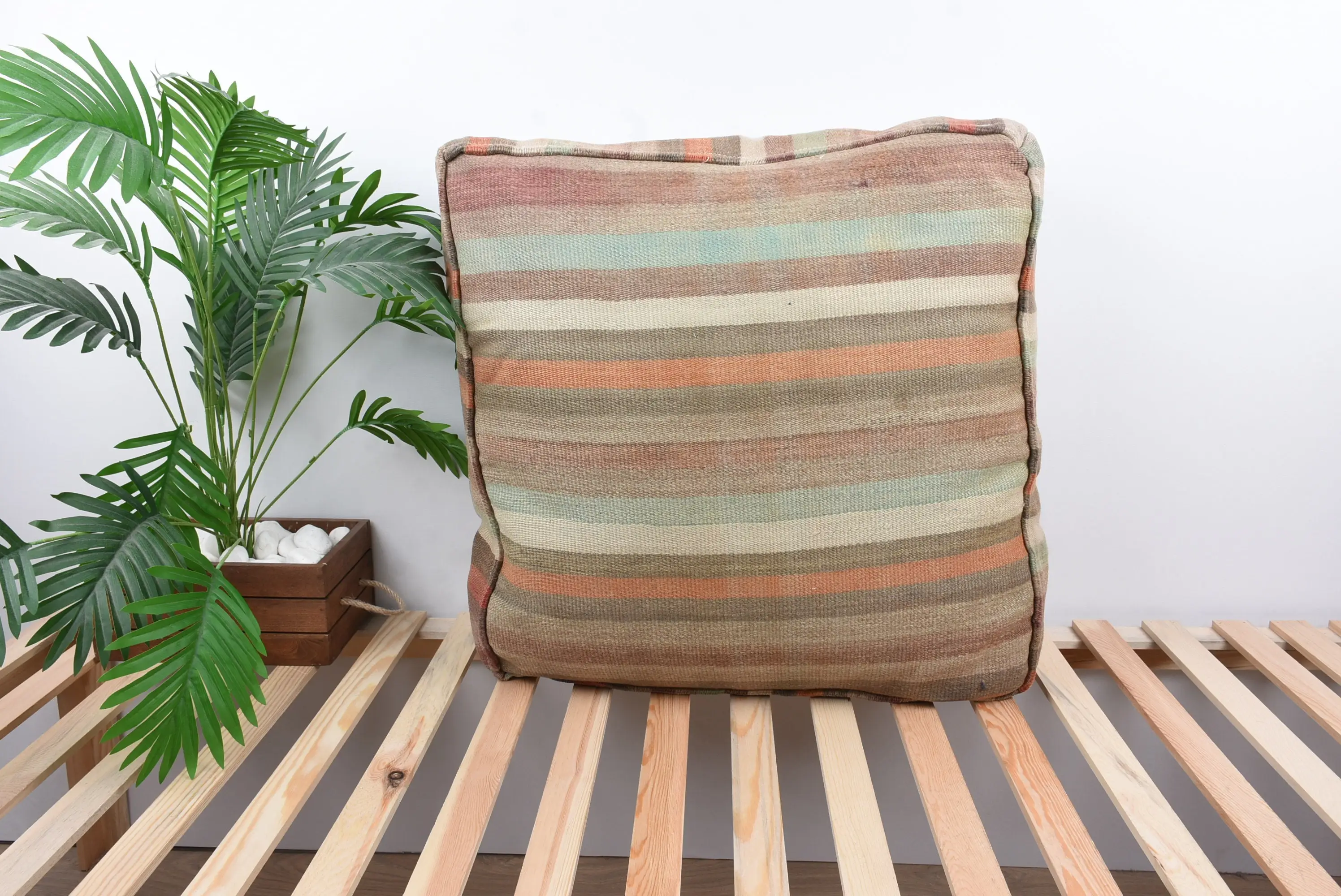 Puf Kilim beige y marrón, puf otomano rectangular - 1