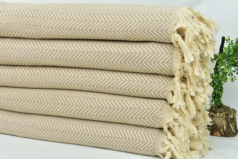 Custom Blanket, Wedding Favors, Beach Bachelorette Party Decorations, 92x76 Cotton Chevron Towel, Bridesmaid Gifts, King Size Bedspread - 3