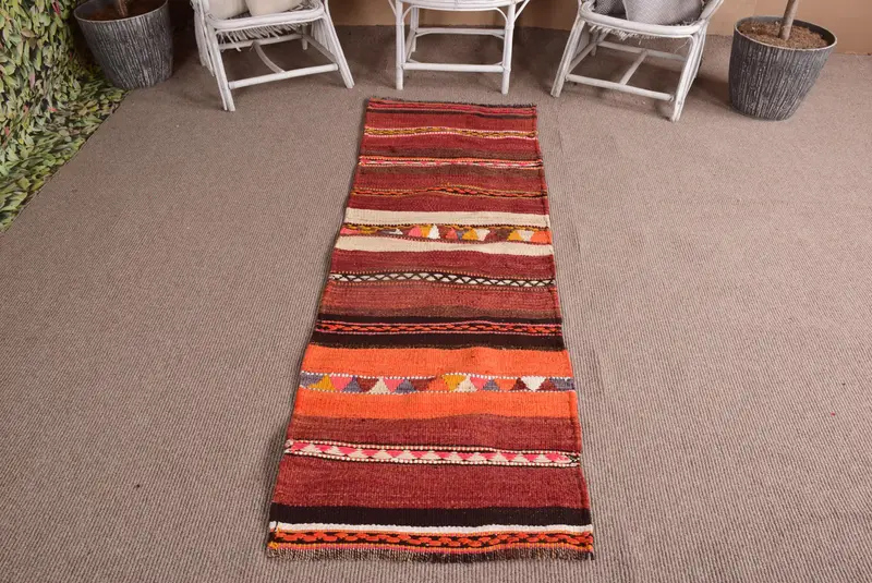 Vintage Türk Halısı 2.3x7 ft, Kilim Kırmızı Bordürlü Yün Halı - 1