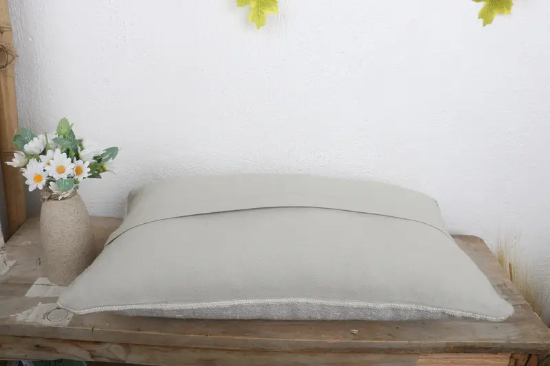 Vintage Pillow, Southwestern Pillow Cover, 12x20 White Pillow Case, Boho Pillow, Christmas Pillow Sham, Cushion Cover, Vintage Kilim Pillow - 7