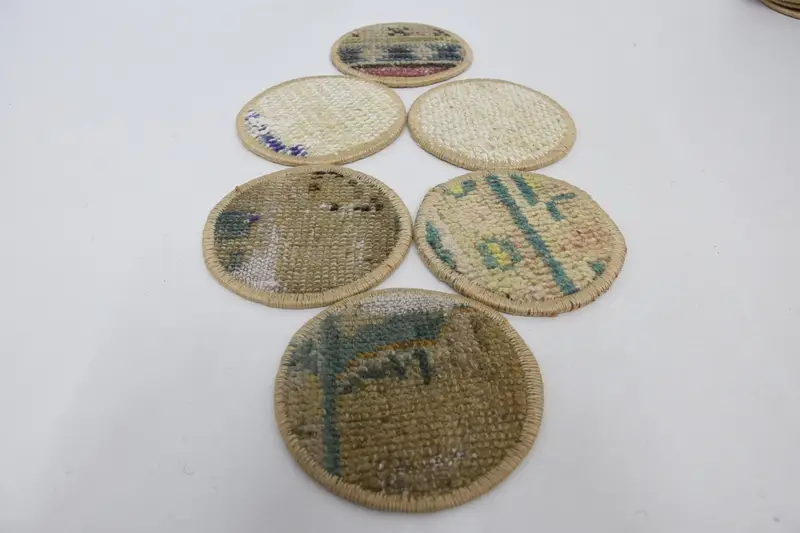 Brown and White Coaster, Durable and Stylish Round Coaster