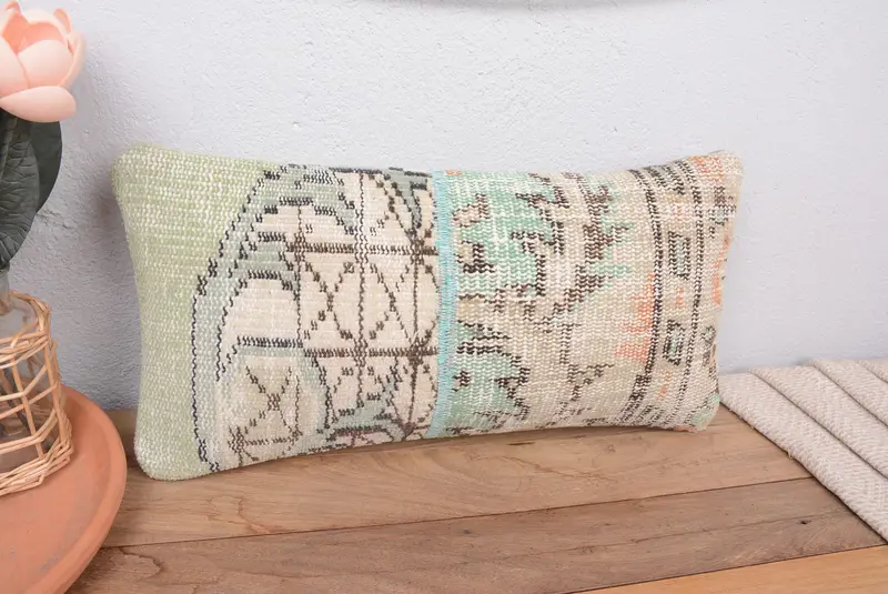 Beige & grünes Patchwork-Wurfkissen, 10x20 handgefertigtes rechteckiges Kissen