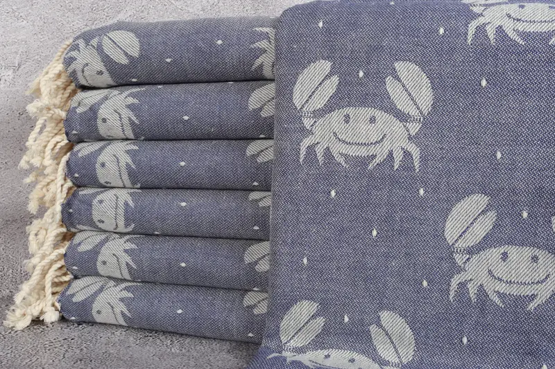 Best lightweight Turkish towel for travel USA, 68x40 Cotton Crab Design Towel, Beach Towel Gift, Bridesmaid Gift, Peshtemal, Bachelorette Gifts - 1