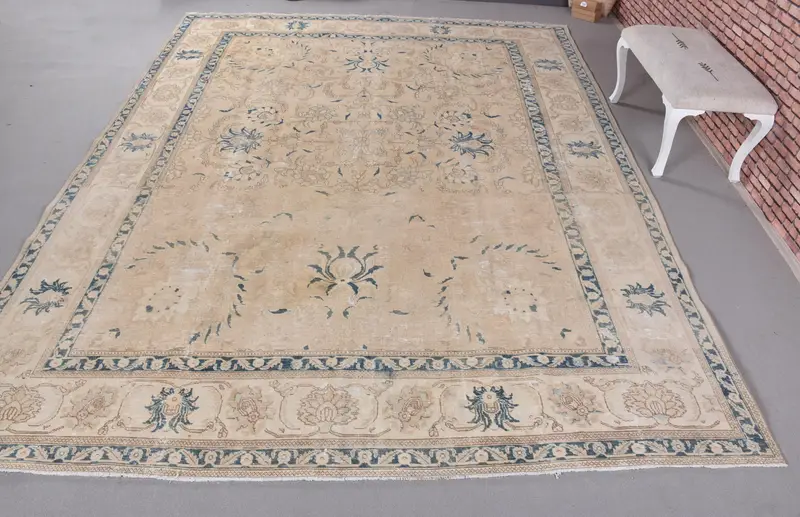 Zarif Bej ve Mavi Çiçekli Halı, 9,1x12,3 ft Şık Dekor