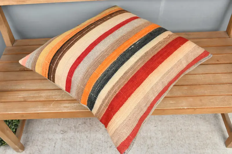 24x24 Red Cushion Case, Interior Designer Pillow, Crochet Pattern Pillow, Aesthetic Pillow, Pillow Case, Home Decor Pillow, Boho Pillow - 2