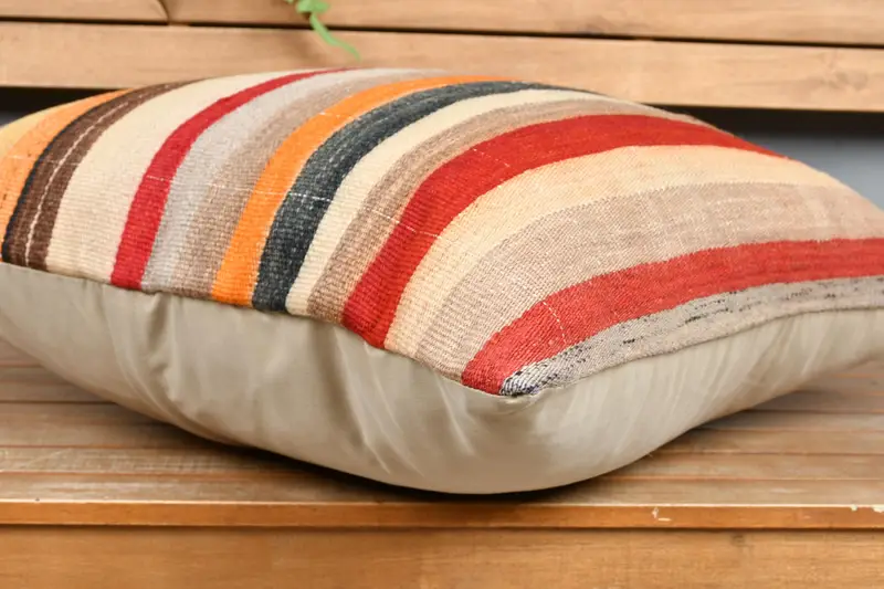24x24 Red Cushion Case, Interior Designer Pillow, Crochet Pattern Pillow, Aesthetic Pillow, Pillow Case, Home Decor Pillow, Boho Pillow - 4