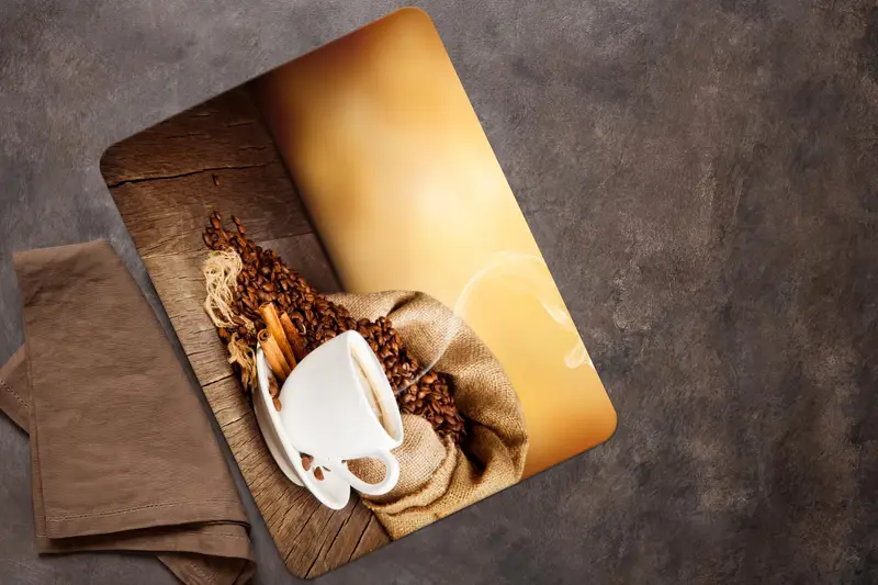 キッチン用の滑り止め付き強化ガラスまな板