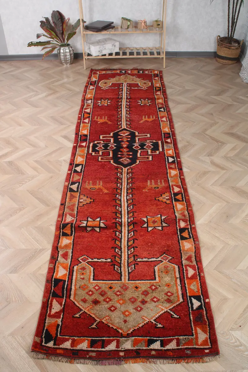 Vintage Herki Rug 3x11.8 ft (91x360 cm), Red Animal Print Turkish Rug - 1