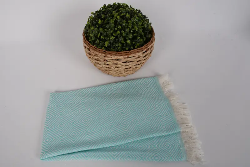 Bachelorette Party Favors, ürkütücü bekarlık partisi hediyeleri, monogram el havlu, kişiselleştirilmiş hediye, küçük banyo havlusu, 28x20 pamuk elmas havlu - 4
