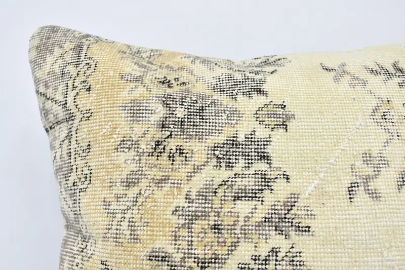 Living Room Throw Pillow, Turkish Pillow, Bright Cushion, Cushion, 28x28 Beige Pillow Cover, Vintage Kilim Pillow, Kilim Pillow Cover - 2