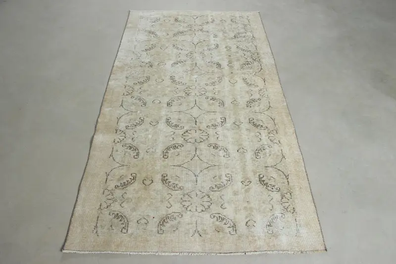 Turkish Vintage Rug 3.5x6.9 ft (108x209 cm), Oushak White Brown Solid Rug - 1
