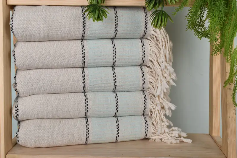 Bachelorette Gifts, Turkish hand towel, Beach Towel Bulk, Gift Towel, Turkish Towel Beach Towel, Girl Trip Party Favor, 70x40 Linen Striped Towel - 1