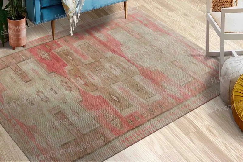 Red & Pink Geometric Printed Rug in Soft Tones