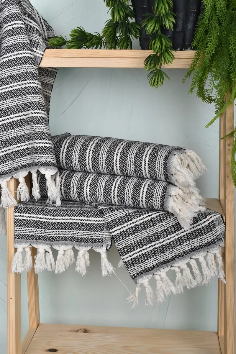 Kişiselleştirilmiş hediye, monogram çay havlu, 32x18 pamuklu düz havlu, el yapımı hediye, onun için hediye, düğün iyilikleri, monogram el havlu, organik çay havlu - 6