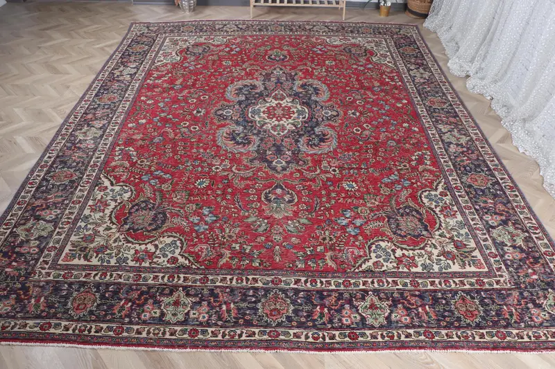 手作りのレッドオンブレラグ、8.2x12.7フィートのシックな装飾