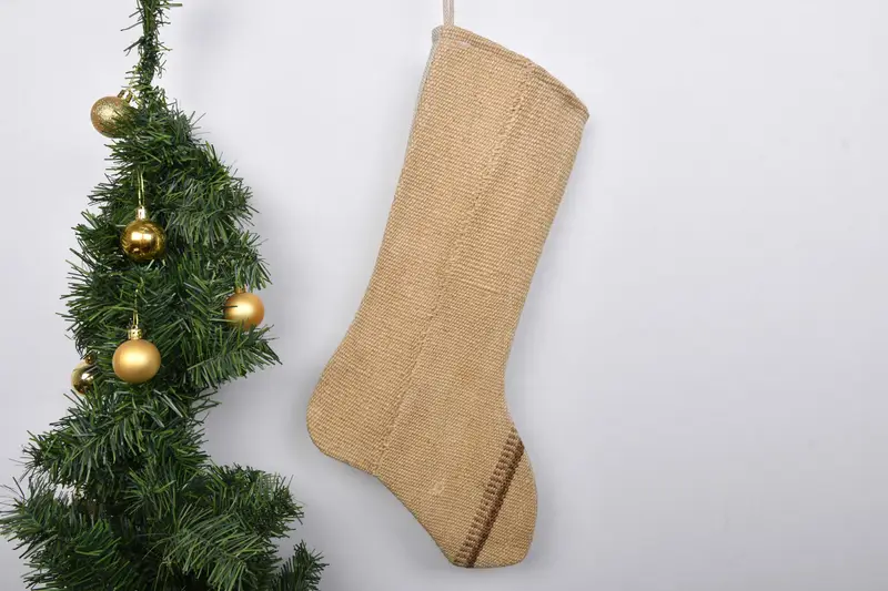 Şenlikli Noel Süsleri Deseni, 7 İnç Tatil Çorabı