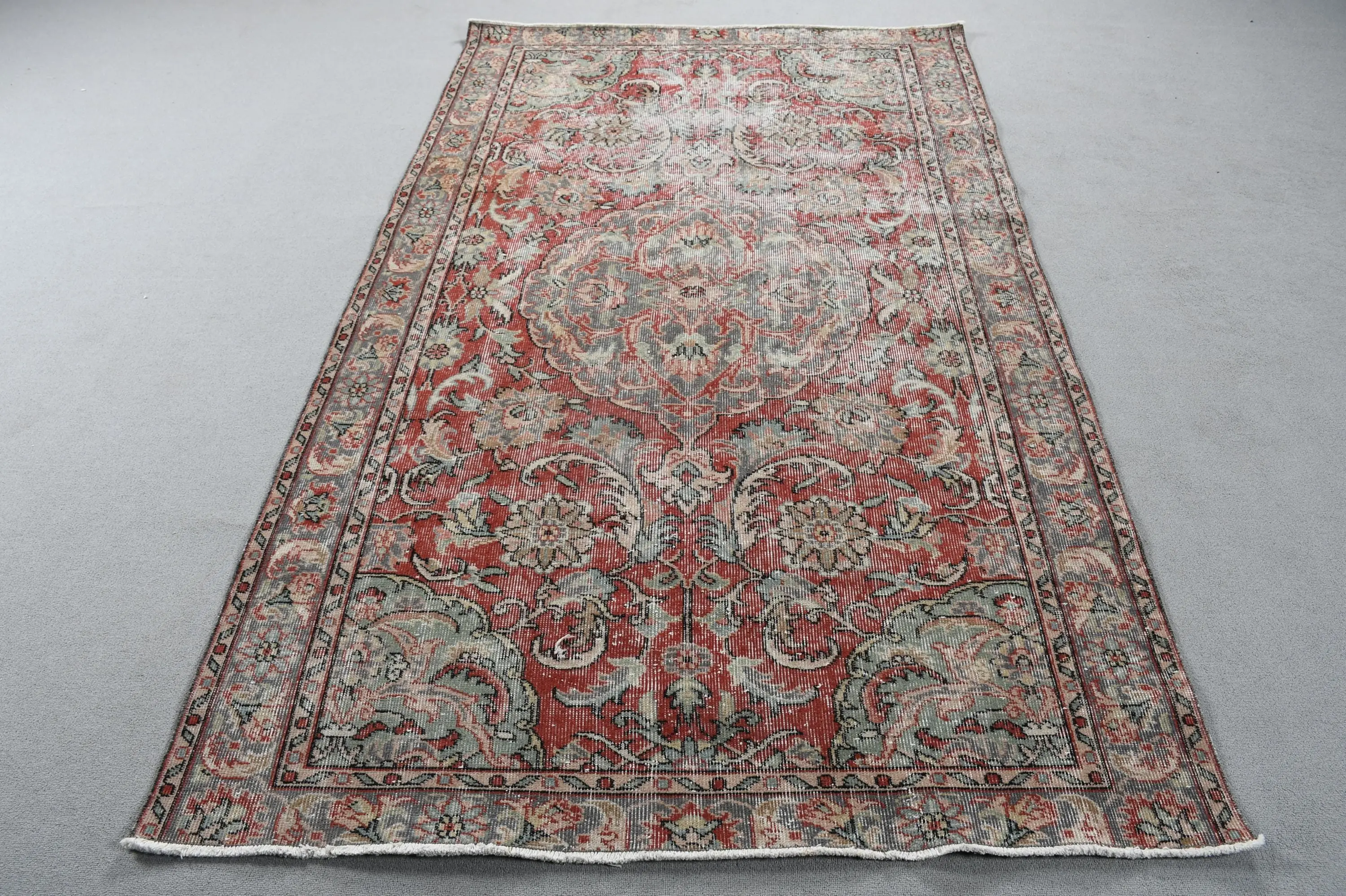 Türkischer Teppich, 4,7x8 ft Vintage Teppich, roter abstrakter Wollteppich - 1