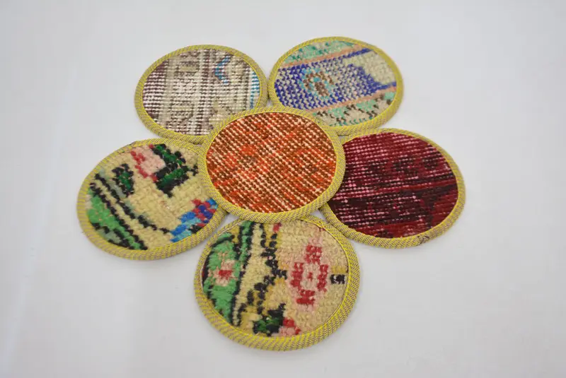 Posavasos redondo bohemio rojo y verde, posavasos de mesa étnico duradero