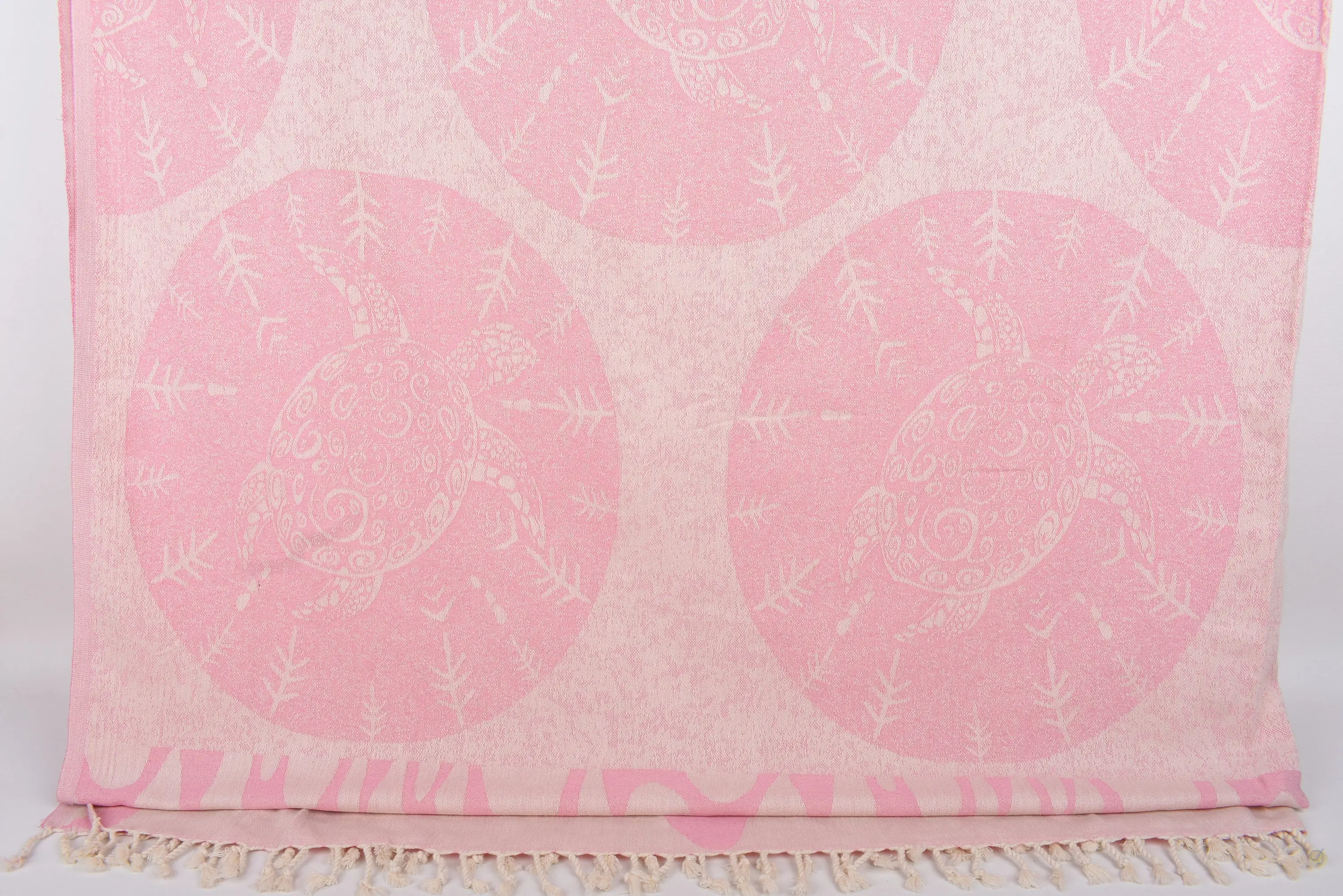 Pink Turtle Design Blanket, Woven Throw, 99x79 Inches - 1