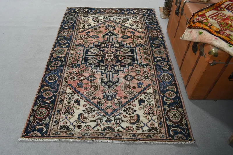 3.9x6 ft Turkish Accent Rug, Blue Red Vintage Southwestern Wool Rug - 1