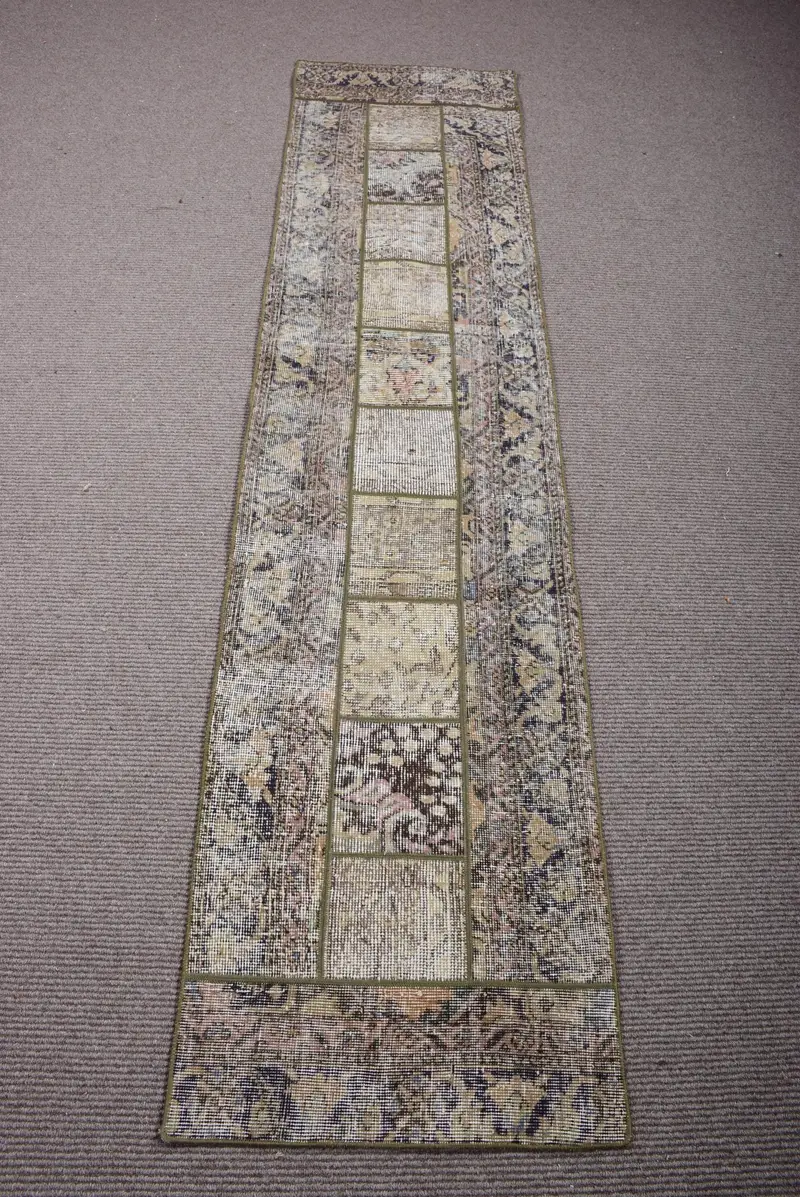 Zarif Kahverengi ve Mavi Halı, 1,9x8 ft Kenarlı Tasarım