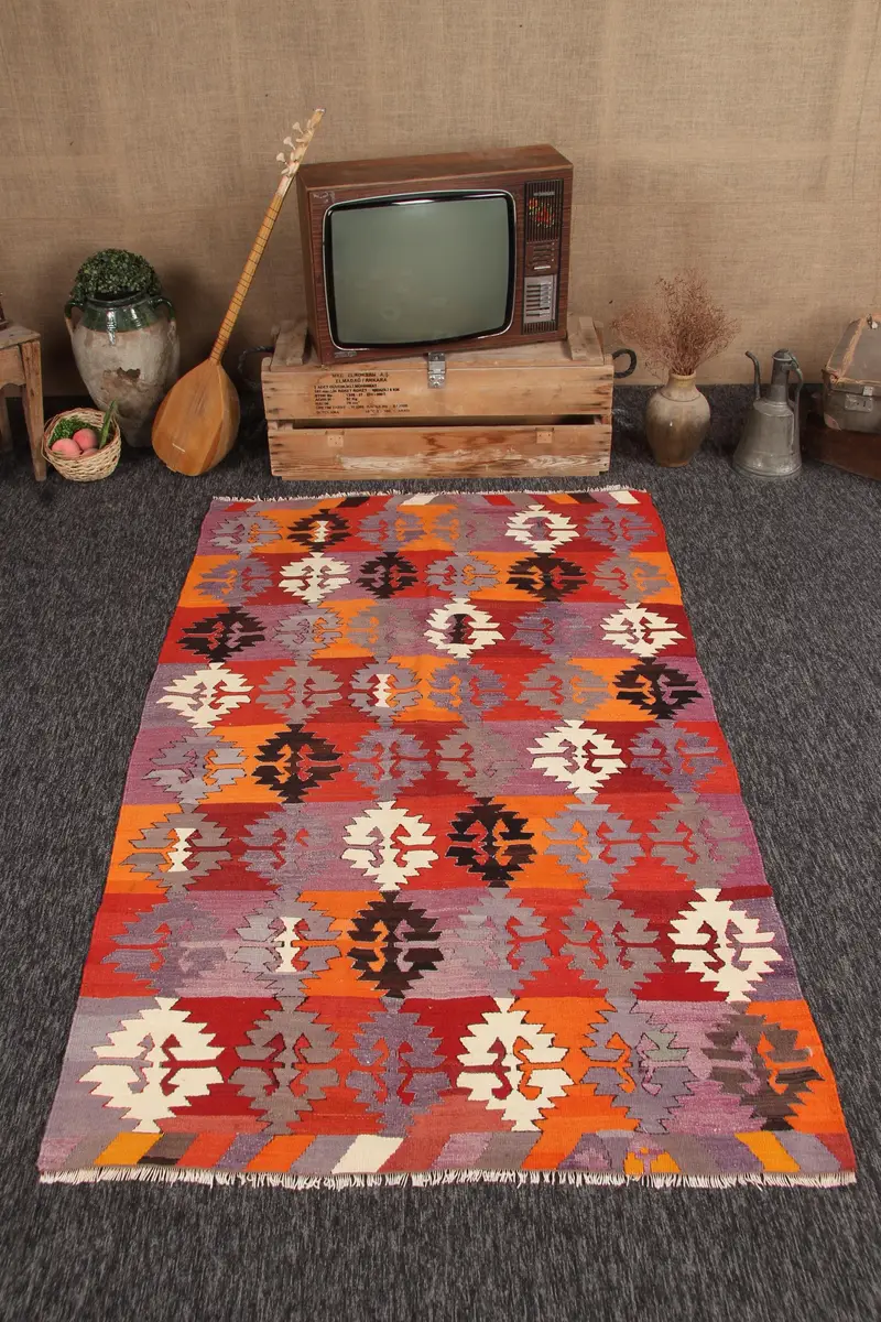 Vintage Oushak Teppich 4,1x6,9 ft (125x210 cm), türkischer roter abstrakter Teppich - 1