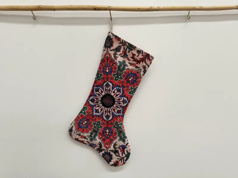 Medias con estampado floral vintage: diseño cómodo y elegante