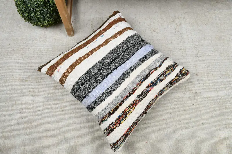 Cushion, 22x22 White Cushion Cover, Oriental Pillow, Handmade Kilim Cushion, Turkish Pillow, Outdoor Patio Pillow Sham, Vintage Kilim Throw Pillow - 8
