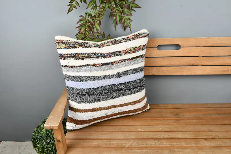 Cushion, 22x22 White Cushion Cover, Oriental Pillow, Handmade Kilim Cushion, Turkish Pillow, Outdoor Patio Pillow Sham, Vintage Kilim Throw Pillow - 1