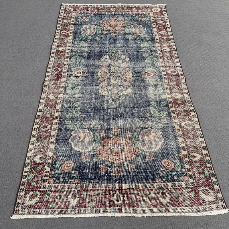 Blue & Red Patchwork Rug, 3,2x6,8 ft Elegant Decor
