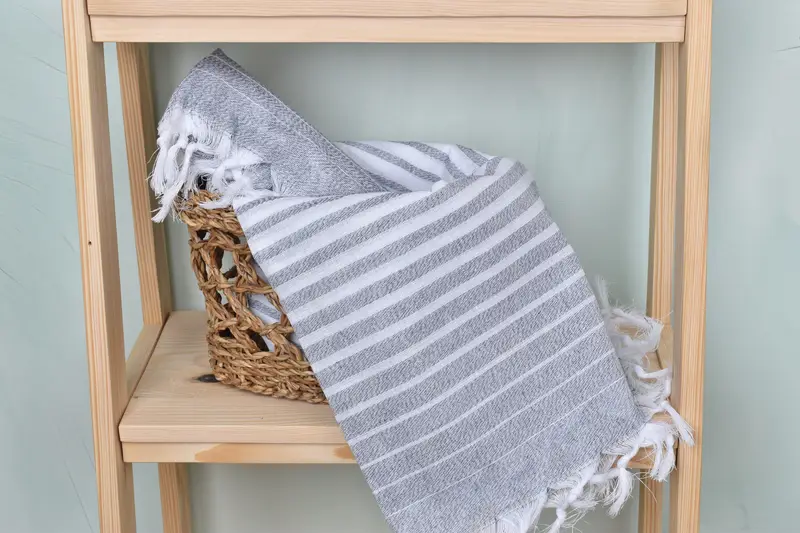 Custom Wedding Gift, Bachelorette Party Gift, Family Gift Basket, 70x40 Cotton Striped Towel, Bridesmaid Gifts, Personalised Gift, Custom Bath Towel - 4