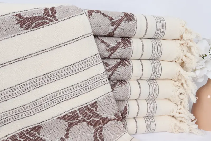 Luxury Beach Towel, Custom Towel, 70x40 Linen Daisy Patterned Towel, Gifts For Him, Organic Cotton Towel, Merry Christmas Gifts, Quick-dry peshtemal - 1