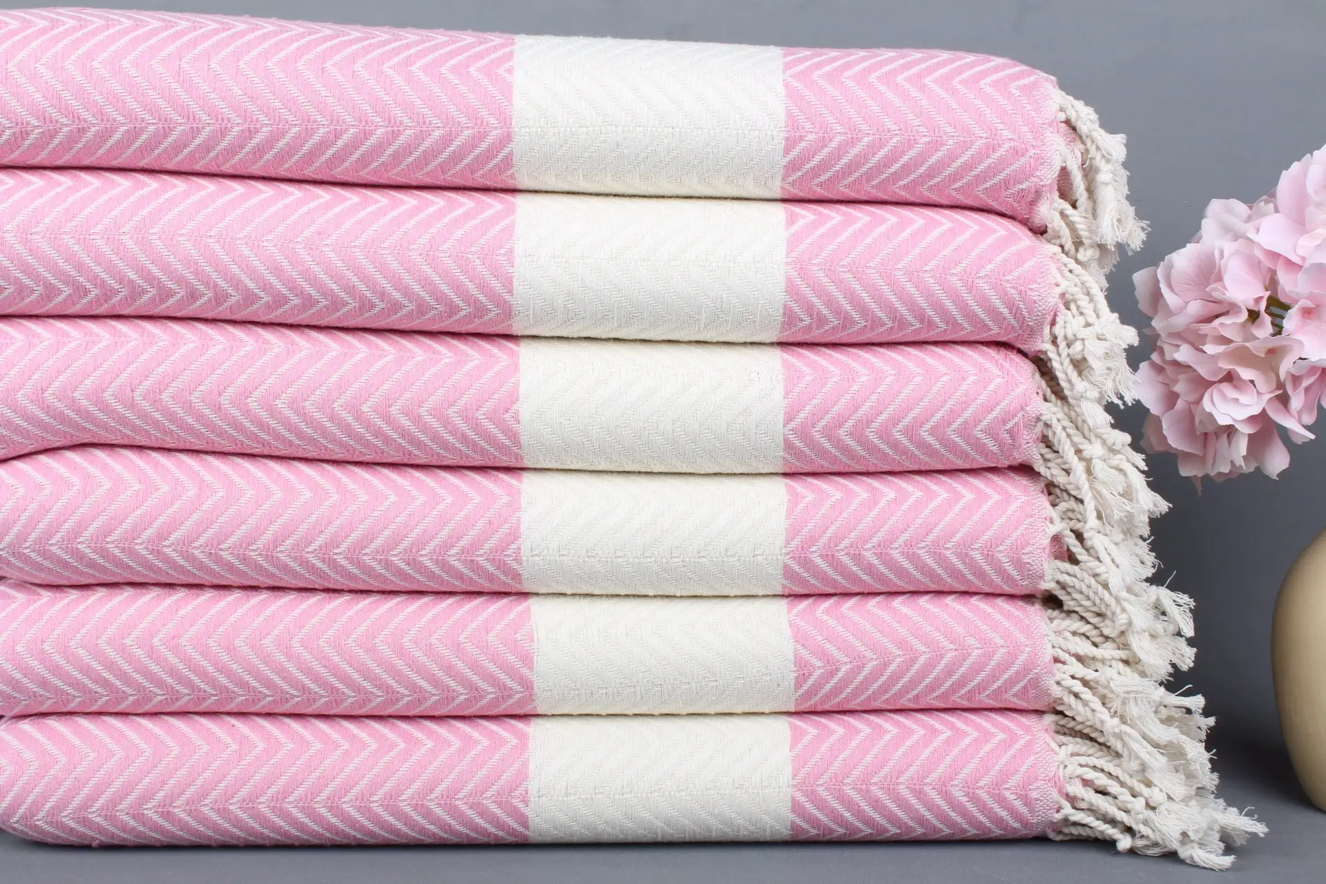 Organic Turkish Beach Towel Pink-White Chevron, 40x71 Inches - 1