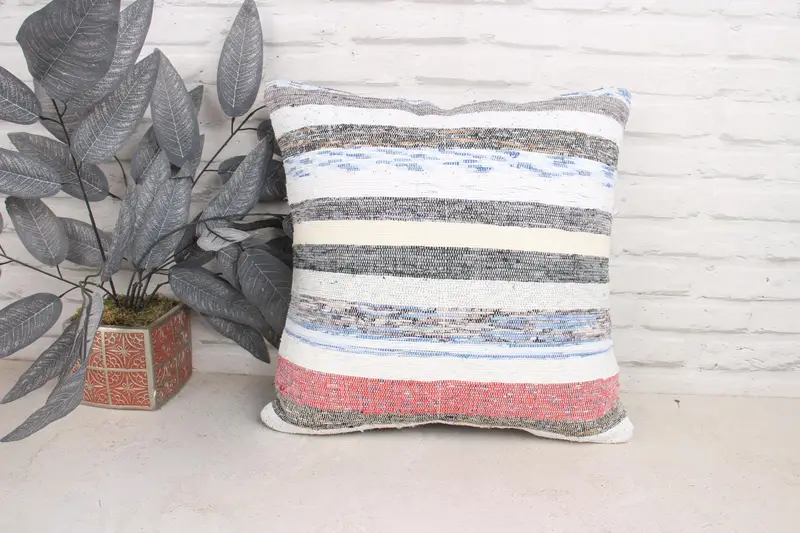 Kilim Pillow, Morroccon Kilim Cushion Pillow Sham, Rustic Cushion Case, Pillow, 18x18 White Pillow Case, Antique Pillows, Vintage Kilim Pillow - 1