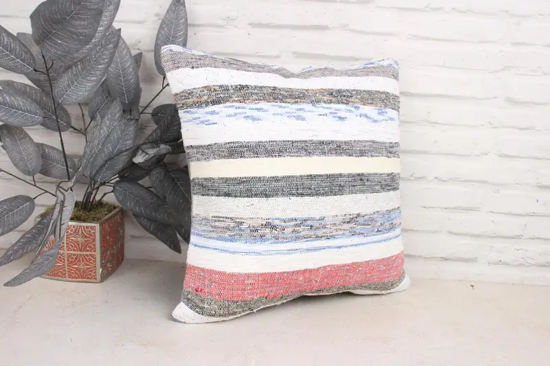 Kilim Pillow, Morroccon Kilim Cushion Pillow Sham, Rustic Cushion Case, Pillow, 18x18 White Pillow Case, Antique Pillows, Vintage Kilim Pillow - 3