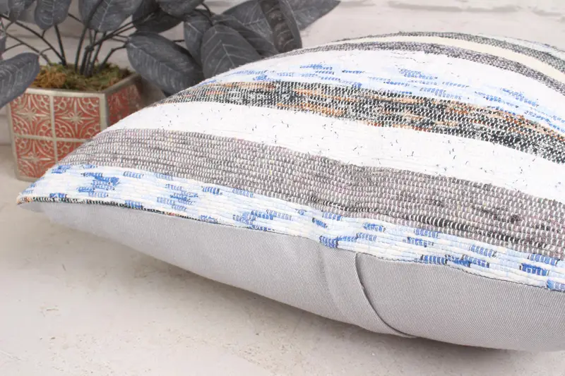 Kilim Pillow, Morroccon Kilim Cushion Pillow Sham, Rustic Cushion Case, Pillow, 18x18 White Pillow Case, Antique Pillows, Vintage Kilim Pillow - 7