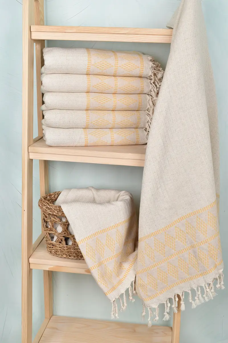 Lightweight towel, Bath towel, Housewarming Gift, Best Friend Wedding Gift, Christmas Gift, 70x36 Linen Kilim Design Towel, Sand-Resistant Peshtemal - 3