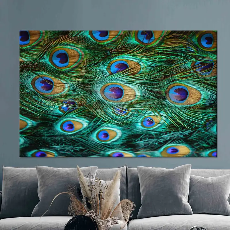 モダンな孔雀の羽のキャンバス: トレンディ、カラフル、芸術的な装飾