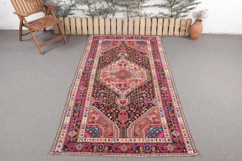 Handmade Brown Rug, 4.7x8.1 ft Geometric with Floral Motifs